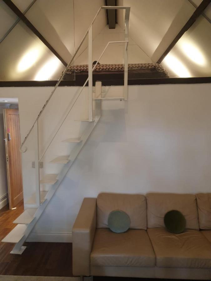 Mezzanine Studio Apartment London Exterior foto