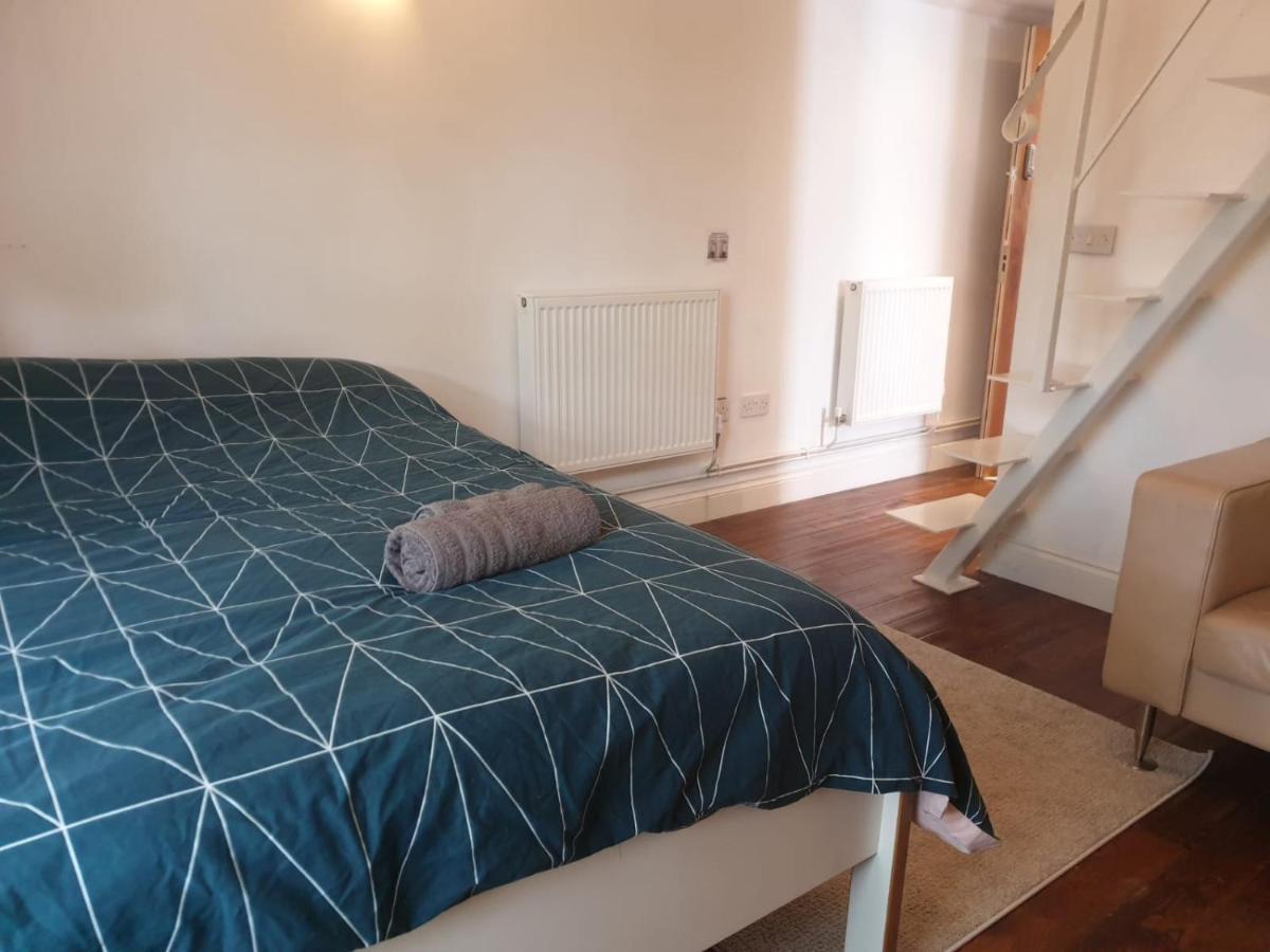 Mezzanine Studio Apartment London Exterior foto